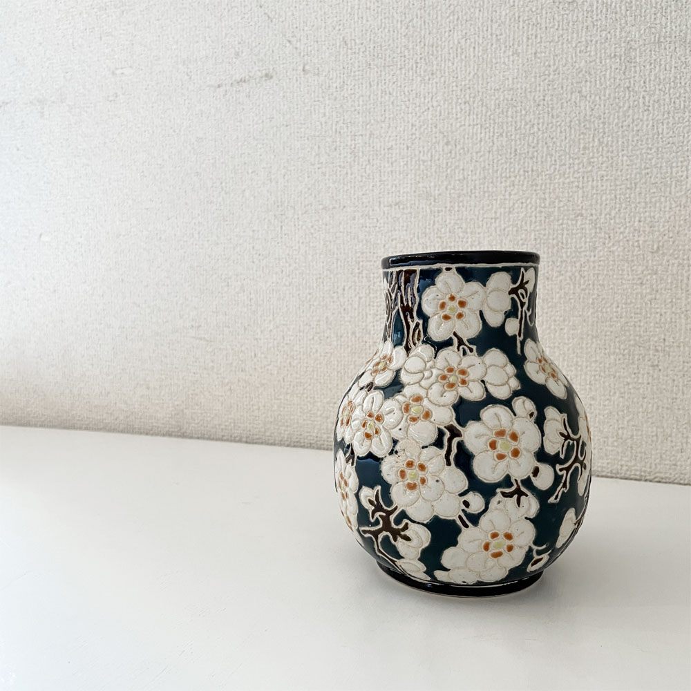 ビエンホア Bien Hoa 陶製 フラワーベース 花瓶 花総彫り H15cm ベトナム ビンテージ ◎