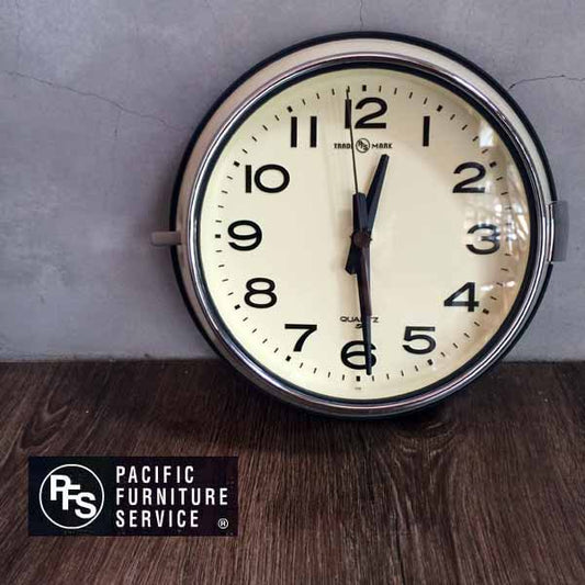 WALL CLOCK ウォールクロック / P.F.S. ( パシフィックファニチャーサービス ） 掛け時計 アイボリー ♪