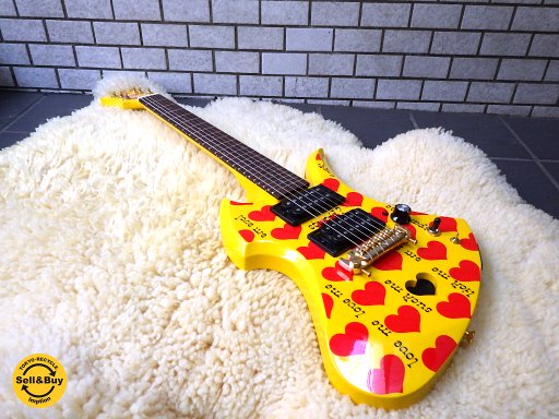 新品同様 Burny Yellow Heart Jr.　hideモデル イエローハート アンプ内蔵　ミニギター YH-JR.■