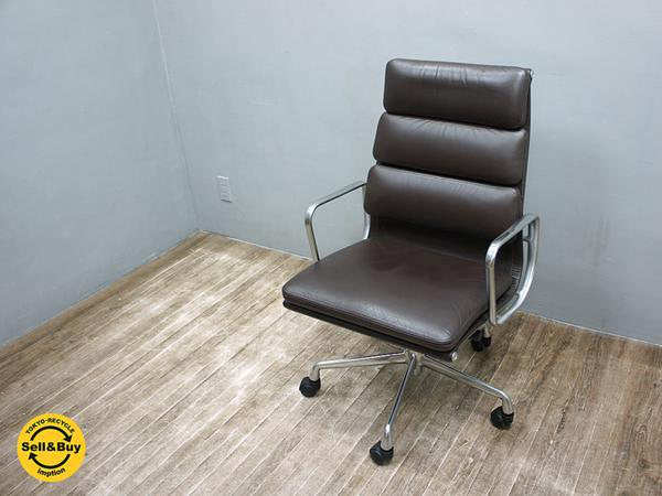 ハーマンミラー イームズ ソフトパッド グループ エグゼクティブ チェア　C 　本革　HermanMiller Eames Soft Pad Group Executive Chair■