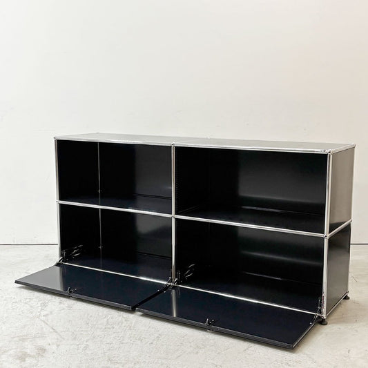 ユーエスエムハラー USMハラー USM Haller モジュラーファニチャー キャビネット シェルフ 2列2段 ドロップダウンドア×2 グラファイトブラック 定価270,079円 ●