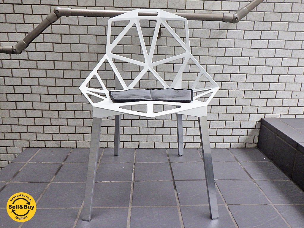 マジス MAGIS チェアワン Chair_One スタッキングチェア コンスタンチン・グルチッチ C ■