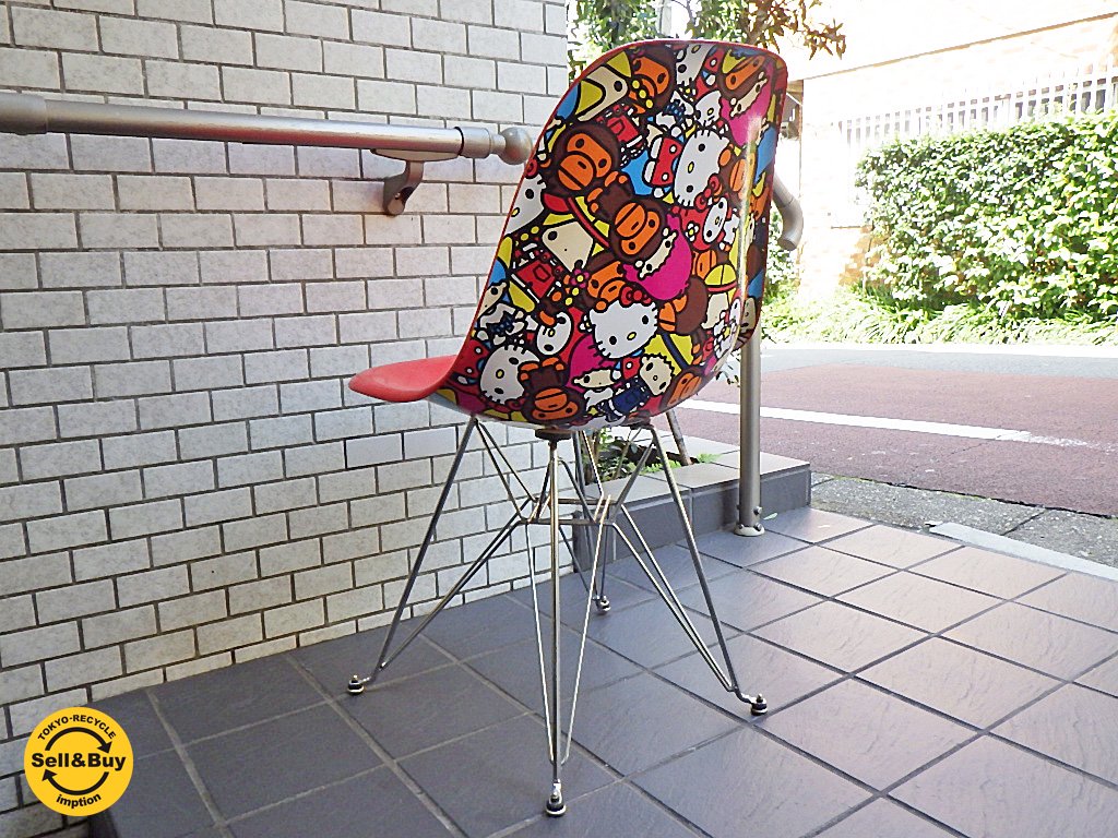 モダニカ Modernica × ベイプ BAPE × サンリオ Sanrio サイドシェルチェア Characters Side Chair 2010 Limited Edition ■