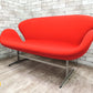 フリッツハンセン Fritz Hansen スワンソファ Swan Sofa クラシックレッド Hallingdal 674 展示美品 アルネヤコブセン Arne Jacobsen 定価114万円 ●