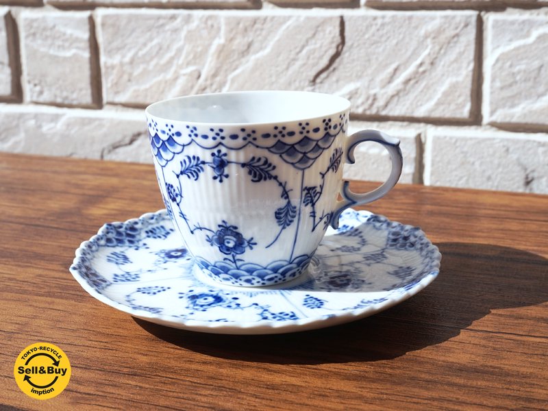 ロイヤルコペンハーゲン ROYAL COPENHAGEN ブルーフルーテッド フルレース C&S コーヒーカップ&ソーサー B ●