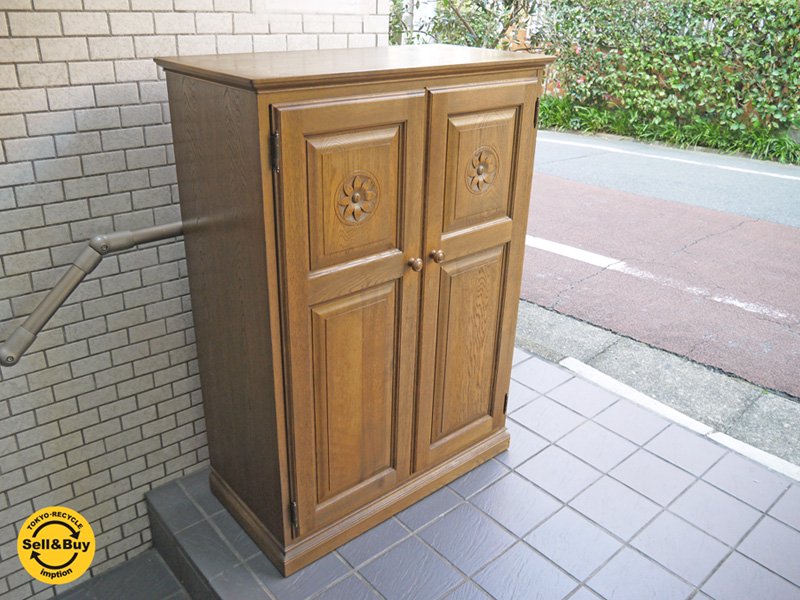 ダックス DUX 木製キャビネット ナラ無垢材 国内ハンドメイド家具 クラシカルデザイン ■