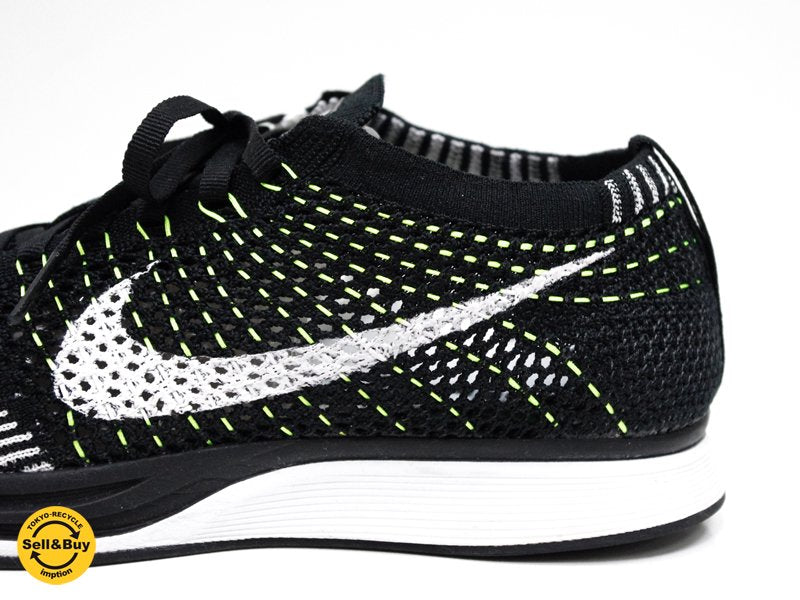 ナイキ NIKE フライニットレーサー Flyknit Racer スニーカー Black × White × Volt レディース 24cm ●