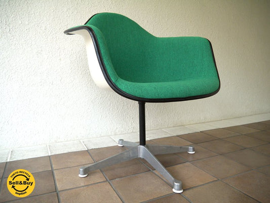 ハーマンミラー HermanMiller C&R. イームズ Eames アームシェルチェア 70's ビンテージ 2nd 4本脚 VTG コントラクトベース ＝ PAC マハラム社生地仕様 ◇