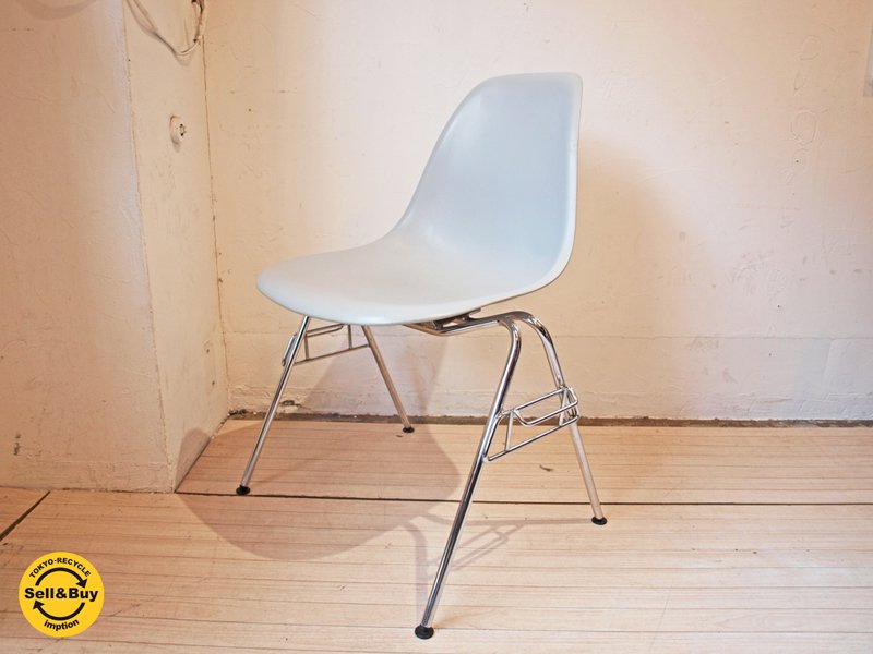 ヴィトラ Vitra イームズ C&R Eames サイドシェルチェア スタッキングベース DSS ライトグレーカラー B ★