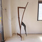 ビンテージ チーク材 アーティスティック コートスタンド Vintage teak wood coat stand コートハンガー 3本脚 ★