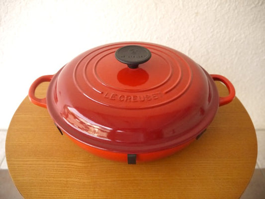 ルクルーゼ LE CREUSET B.キャセロール φ26cm & ポッドスタンド ディスプレイスタンド マルチボウル φ15cm×2 ラージラムカン φ10cm×2 ＝ 6点セット 展示未使用品 ◇