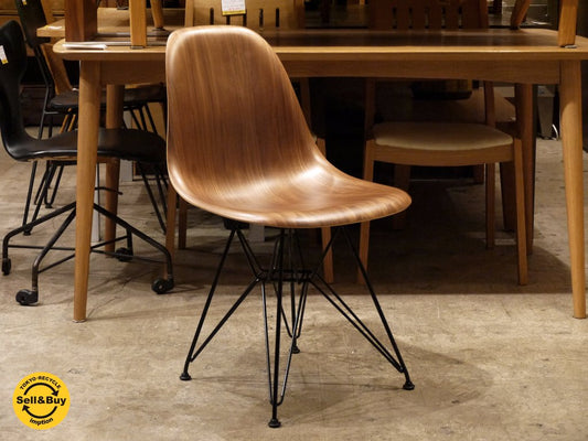 ハーマンミラー Herman Miller サイドシェルチェア DWSR ウォールナット ブラックエッフェルベース C&R イームズ 美品 ■