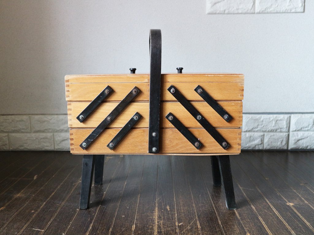 イギリス アンティーク ソーイングボックス 古材 裁縫箱 英国 ヴィンテージ メイクボックス　◎