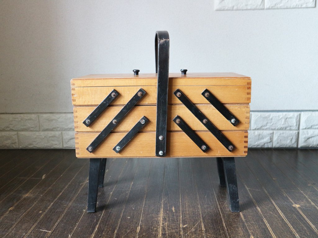 イギリス アンティーク ソーイングボックス 古材 裁縫箱 英国 ヴィンテージ メイクボックス　◎