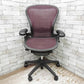 ハーマンミラー Herman Miller アーロンチェア Aeron Chair ランバーサポート Bサイズ グラファイトベース クラシックカーボン フル装備 レッド系カラー ●