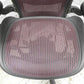 ハーマンミラー Herman Miller アーロンチェア Aeron Chair ランバーサポート Bサイズ グラファイトベース クラシックカーボン フル装備 レッド系カラー ●