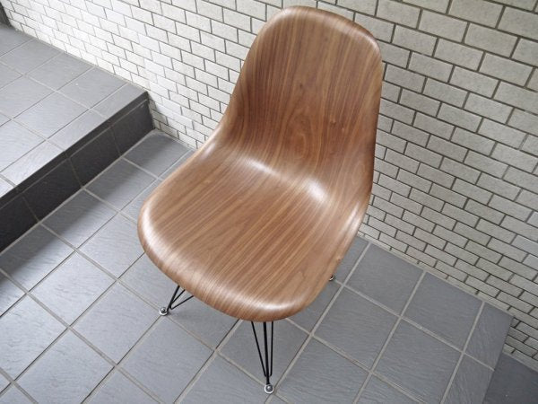 ハーマンミラー Herman Miller サイドシェルチェア DWSR ウォールナット ウッドシェル ブラックエッフェルベース1stタイプ C&R イームズ ミッドセンチュリー 美品 ■