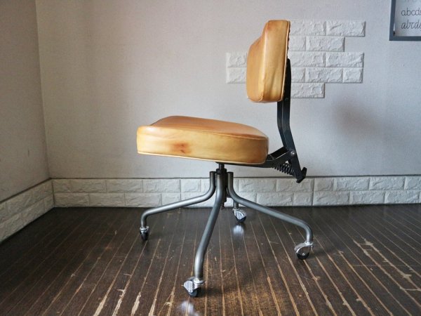 トラックファニチャー TRUCK FURNITURE デスクワークチェア DESKWORK CHAIR 本革 スチールフレーム スタッズ インダストリアル ◎