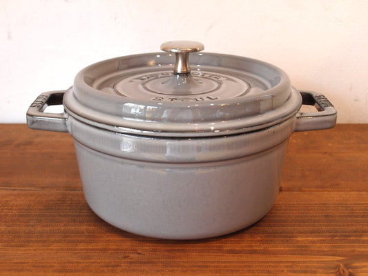 ストウブ STAUB ピコ ココット ラウンド 20cm 両手鍋 グレー ★