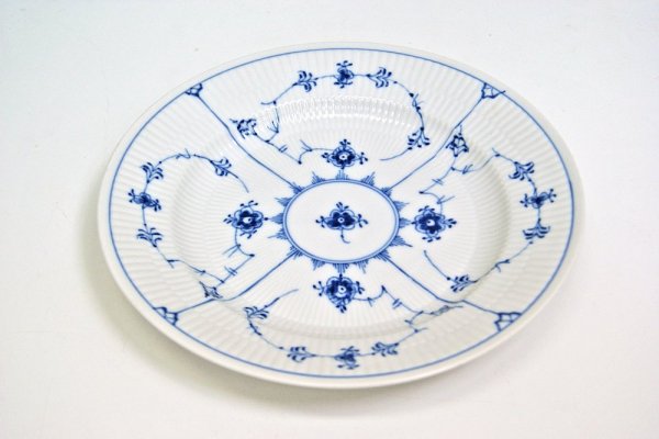ロイヤルコペンハーゲン ROYAL COPENHAGEN ブルーフルーテッド プレーン プレート 25cm A ●