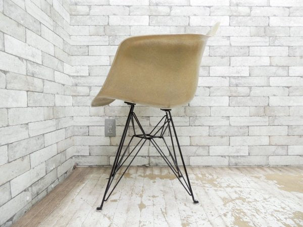 ハーマンミラー Herman Miller アームシェルチェア 2ndビンテージ 初期 エンボスレス FRP エッフェルベース イームズ ミッドセンチュリー ●