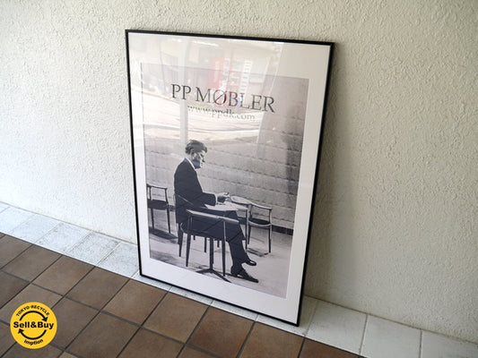 PP Mobler PPモブラー 額装 06年製造 非売品 ポスター ハンス J. ウェグナー Wegner 名作 ザ・チェア × ジョン・F・ケネディ Kennedy デンマーク ◇