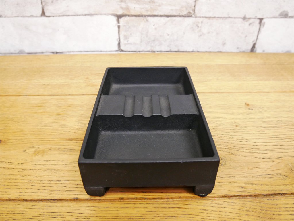 UKビンテージ VICTOR CAST WARE アッシュトレイ 灰皿 ロバート・ウェルチ デザイン デッドストック品 箱付き ●