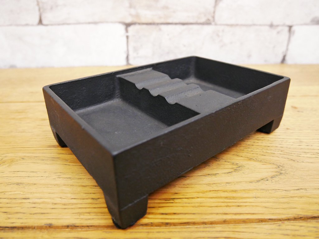 UKビンテージ VICTOR CAST WARE アッシュトレイ 灰皿 ロバート・ウェルチ デザイン デッドストック品 箱付き ●