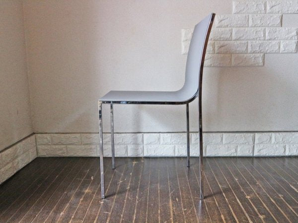 リビット LIVIT ウルトラ ULTRA スタッキングチェア ダイニングチェア cassina ixc. カッシーナ 取扱 1脚定価47,520円 A ◎