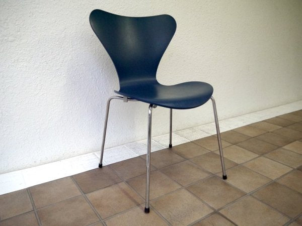 フリッツハンセン Fritz Hansen 美品 セブンチェア Seven Chair アルネヤコブセン Arne Jacobsen 廃番 C-ash ペトロールカラー (近年リリース.ver) ◇