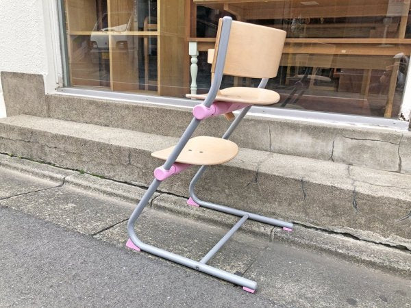 ブリオ BRIO ニューフレックスチェア New Flex Chair ベビーチェア ガード付き ピンク ステップアップチェア ♪