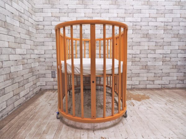 ストッケ STOKKE スリーピー SLEEPI ベビーベッド 楕円形 ブナ材 ナチュラル 対象月令3歳 ●