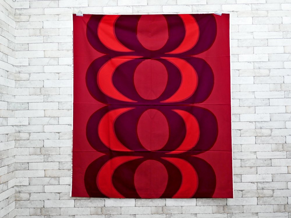 マリメッコ marimekko カイヴォ KAIVO 144×162cm ビンテージ ファブリック 生地 レッド マイヤ・イソラ 北欧 ●