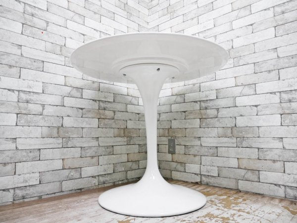 エーロ・サーリネン Eero Saarinen チューリップテーブル Tulip Table ホワイト リプロダクト品 ミッドセンチュリー ●