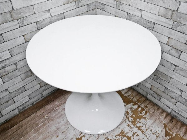 エーロ・サーリネン Eero Saarinen チューリップテーブル Tulip Table ホワイト リプロダクト品 ミッドセンチュリー ●