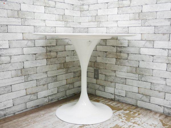 エーロ・サーリネン Eero Saarinen チューリップテーブル Tulip Table ホワイト リプロダクト品 ミッドセンチュリー ●