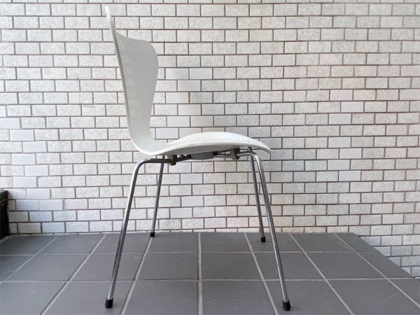 フリッツハンセン Fritz Hansen セブンチェア Seven Chair アルネヤコブセン Arne Jacobsen ホワイトラッカー ■