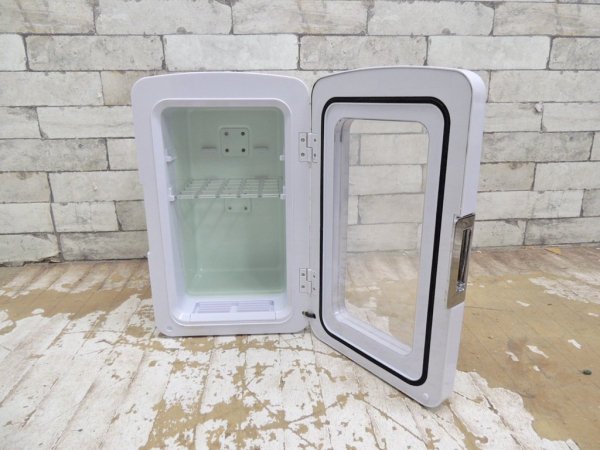 UP STORE 冷温庫 小型 冷蔵庫 車載 ポータブル 10L CH-10L ホワイト ●