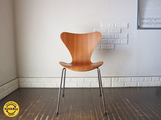 フリッツハンセン Fritz Hansen セブンチェア Seven Chair アルネヤコブセン Arne Jacobsen チェリー ◎