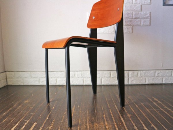 ジャン プルーヴェ スタンダードチェア Standardchair リプロダクト オーク × ブラック ◎