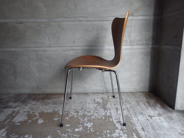 フリッツハンセン Fritz Hansen セブンチェア Seven Chair アルネヤコブセン Arne Jacobsen ナチュラルウォルナット 北欧家具 デンマーク ♪