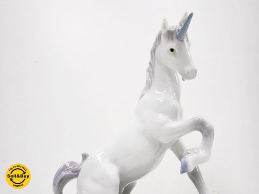 リヤドロ LLADRO マジカルユニコーン magical unicorn #7697 フィギュリン スペイン製 ●