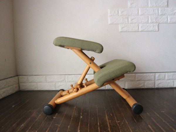 ストッケ STOKKE マルチバランス MALTI balans バランスチェア 学習椅子 グリーン 北欧 ノルウェー ◎