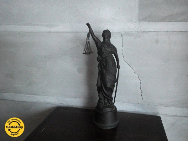 正義の女神 テミス 置物 ギリシャ神話 高さ32cm ♪