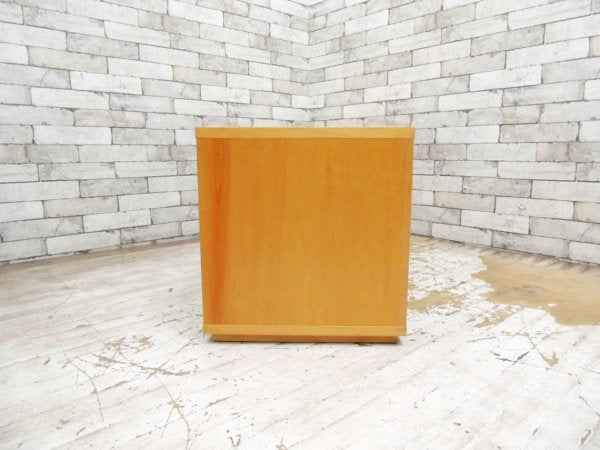 イデー IDEE コントゥール TVキャビネット CONTOUR TV CABINET メープル材 抽斗2杯 W140cm 現行 参考価格：143,000円 ●