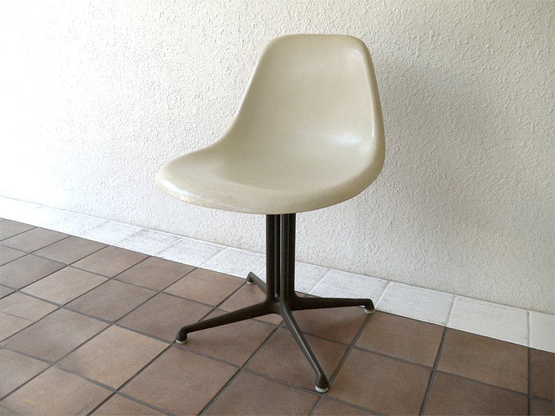 ハーマンミラー HermanMiller 希少 60-70's ビンテージ A.ジラード × C&R.イームズ ラフォンダベース サイドシェルチェア Lafonda '61 FRP製 名作 ◇