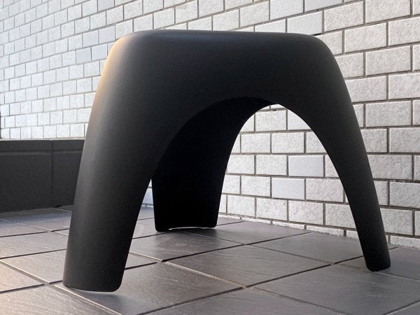 ヴィトラ Vitra エレファントスツール Elephant Stool ブラック 柳宗理 ミッドセンチュリー MoMA 永久収蔵品 ■