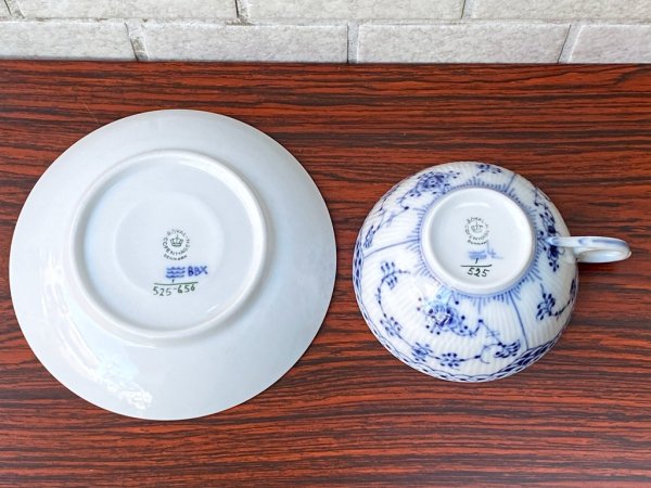 ロイヤルコペンハーゲン ROYAL COPENHAGEN ブルーフルーテッド ハーフレース カップ&ソーサー C&S A ■