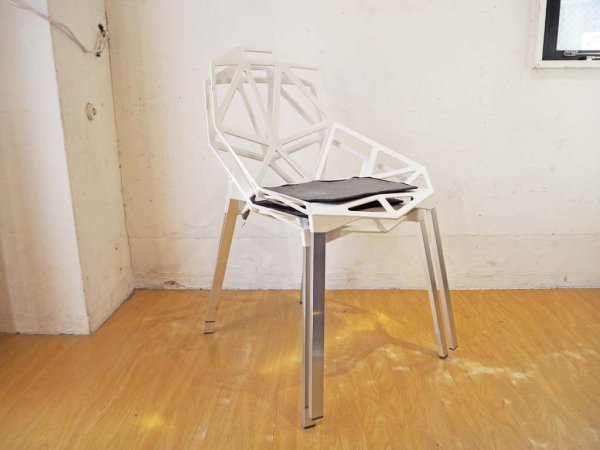 マジス MAGIS チェアワン Chair_One スタッキングチェア コンスタンチン・グルチッチ ホワイト A ★