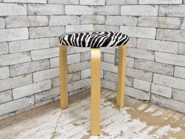 アルテック Artek Stool60 スツール 80周年記念モデル ゼブラ生地 アルヴァ・アアルト 北欧家具 ●